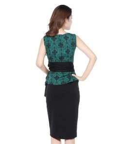 ChicStar Patterned Retro Wrap Top In Green Women's Apparel