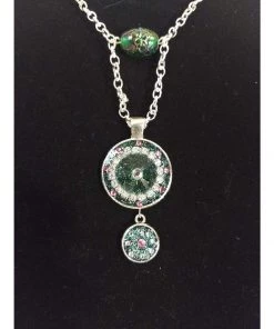 Aye Que Chula Green Bead Necklace