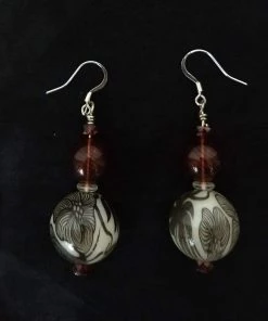 Aye Que Chula Orange Bead Earrings