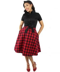 Women's Apparel Hemet Knotted Top In Black