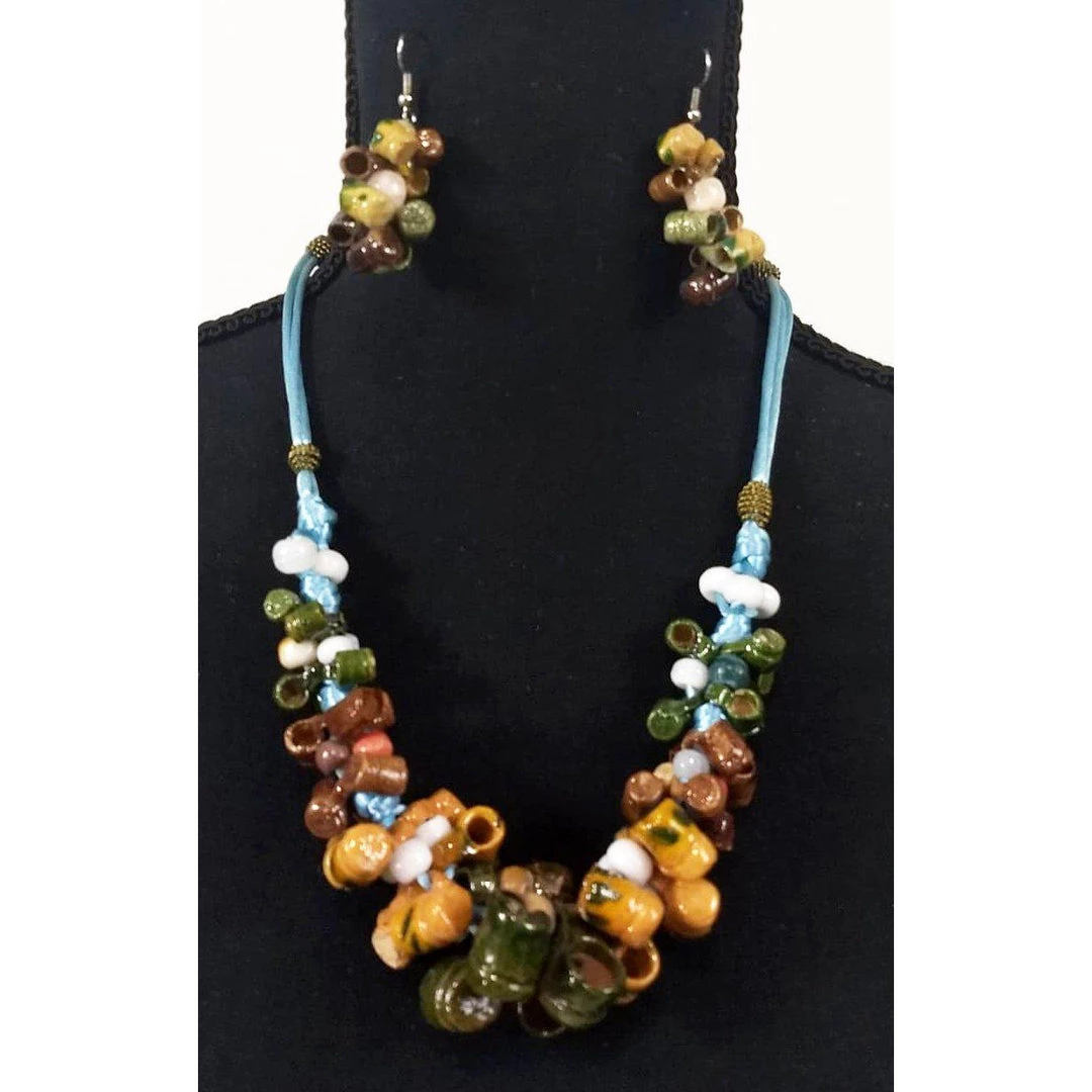 Glitz Glam And Rebellion Accessories Vintage Hand Made Mexican Pottery Necklace And Earrings 3 Glitz Glam And Rebellion Accessories Vintage Hand Made Mexican Pottery Necklace And Earrings
