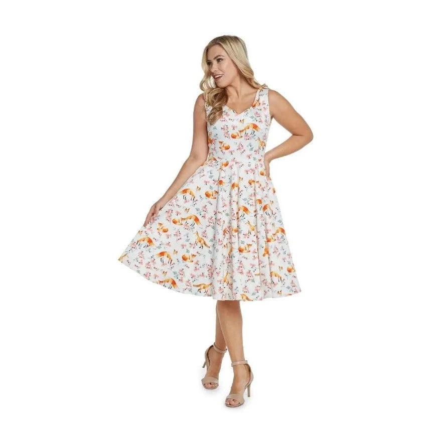 Women's Apparel Eva Rose V-Neck Swing Dress In Fox Print 3 Women's Apparel Eva Rose V-Neck Swing Dress In Fox Print