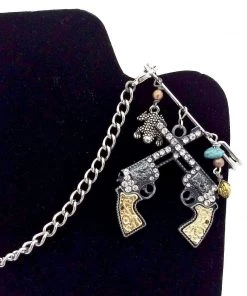 Aye Que Chula Western Sweater Clip