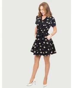Eva Rose Short Shirtdress In Hedgehog Print Women's Apparel