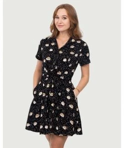 Eva Rose Short Shirtdress In Hedgehog Print Women's Apparel