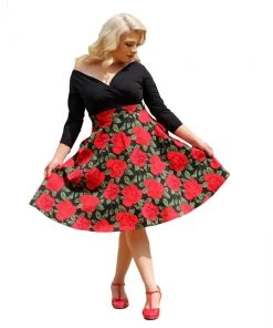 Women's Apparel Hemet Circle Skirt In Red Roses