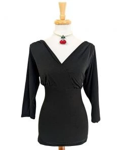 Women's Apparel Hemet Three Quarter Sleeve V Neck Top In Black