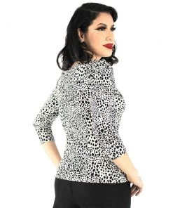 Hemet Three Quarter Sleeve V Neck Top In Dalmatian