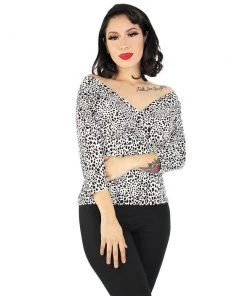 Hemet Three Quarter Sleeve V Neck Top In Dalmatian