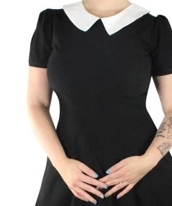 Hemet Vintage Inspired Black And White Pointy Collar Dress
