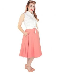 Women's Apparel Hemet Sleeveless Knotted Top In White