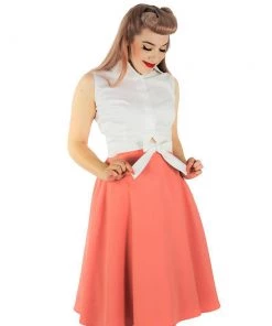 Women's Apparel Hemet Sleeveless Knotted Top In White