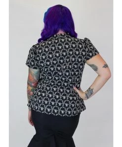 Hemet Insect Bow Top In Black