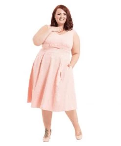 Women's Apparel Voodoo Vixen Lauren Dress In Peach