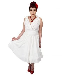 ChicStar Women's Apparel Marilyn Crisscross Dress In White